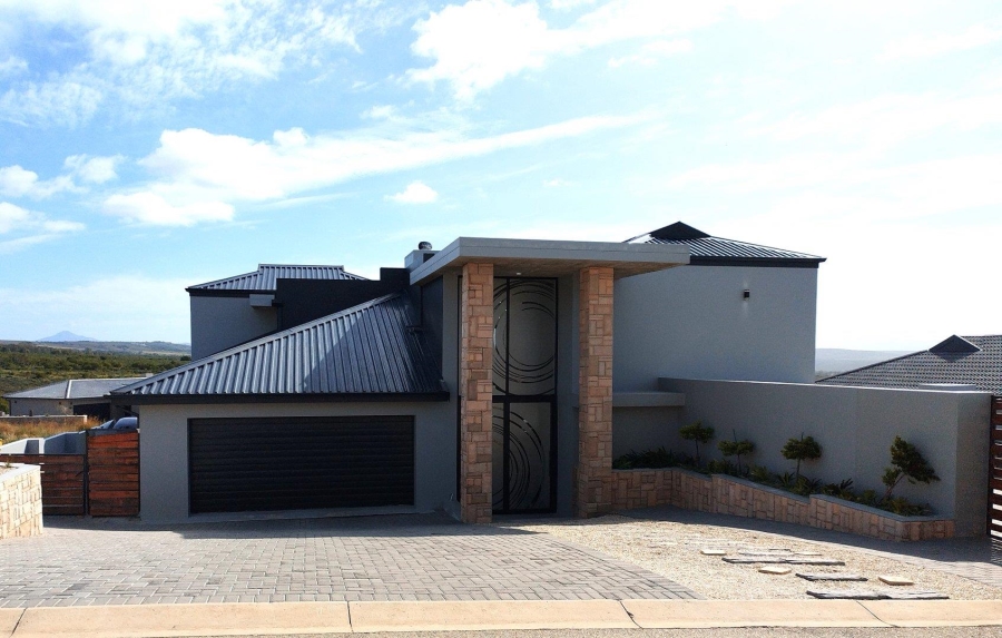 4 Bedroom Property for Sale in Blue Waters Estate Eastern Cape